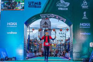 BIB: 5054
                            <button type="button" onclick="openModal(21794744)" class="btn btn-primary btn-sm float-right btn-popup" data-toggle="modal" data-target=".modal-high-quality">
                        <i class="fas fa-shopping-cart"></i> Add to Cart
                    </button>
                                            <button type="button" onclick="isThisMe(21794744, true)" class="btn btn-success btn-sm float-right btn-popup btn-isme hidden" data-toggle="tooltip" data-placement="bottom" title="นี่คือรูปของคุณใช่ไหม คลิกที่นี่เพื่อเอาเข้าอัลบั้ม">
                        <i class="fas fa-plus"></i> Add to album
                    </button>
                    <button type="button" onclick="isThisMe(21794744, false)" class="btn btn-warning btn-sm float-right btn-popup btn-isnotme hidden">
                        <i class="fas fa-ban"></i> Remove from album
                    </button>